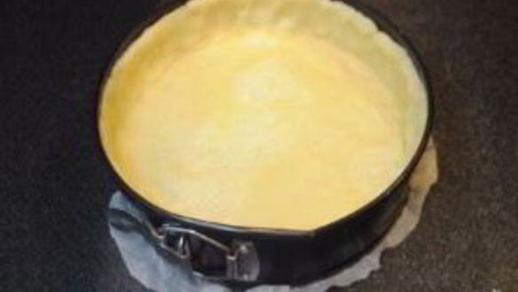 ШАГ 3. пирог с яблочными розами