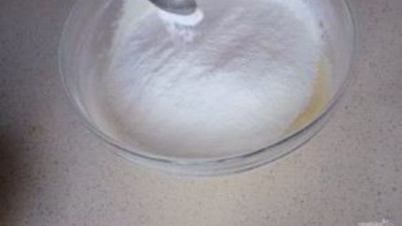 ШАГ 2. пышный заливной пирог с яйцом и луком