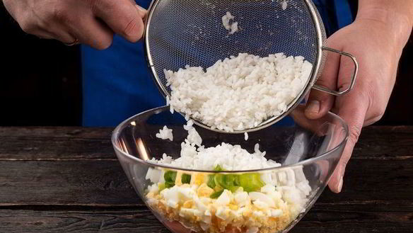 ШАГ 4. рыбный пирог с рисом