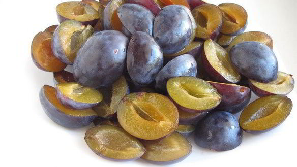 ШАГ 3. сливовый пирог с миндалем