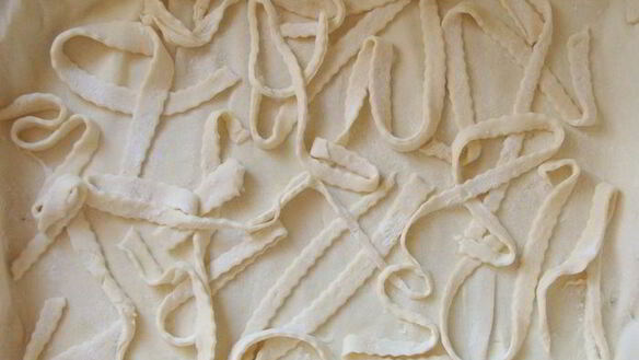 ШАГ 5. творожно-белковый пирог с айвой