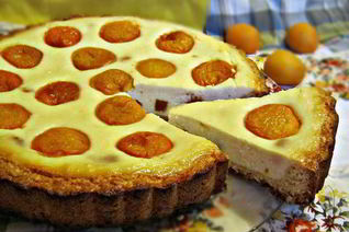 Творожный пирог с абрикосами Глазунья