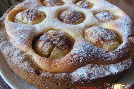 Творожный пирог с яблоками