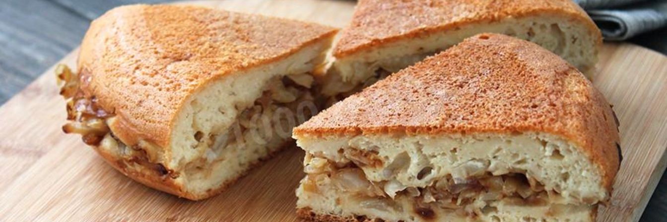 Заливной пирог с капустой в мультиварке