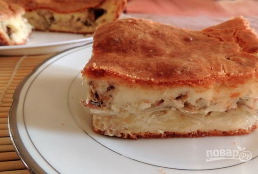 Заливной пирог с картофелем и сайрой