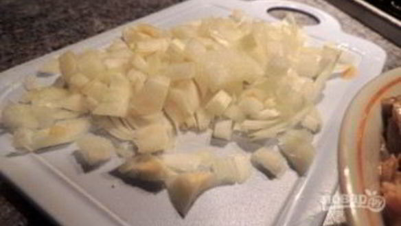 ШАГ 2. заливной пирог с картофелем и сайрой