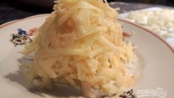 ШАГ 4. заливной пирог с картофелем и сайрой