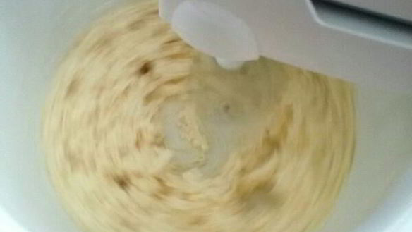 ШАГ 2. заливной пирог с ягодами