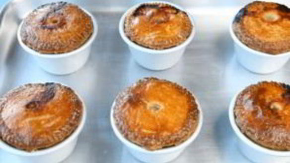 ШАГ 7. английские пирожки с мясом