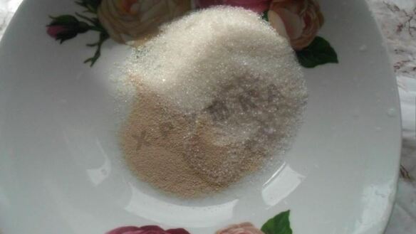 ШАГ 2. дрожжевые пирожки с зеленым луком и яйцом в духовке