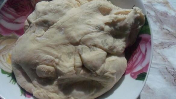 ШАГ 3. дрожжевые пирожки с зеленым луком и яйцом в духовке