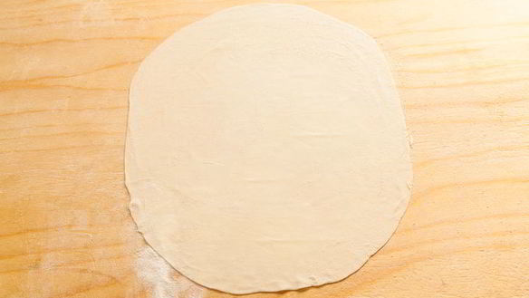 ШАГ 10. кутабы с сыром и тархуном