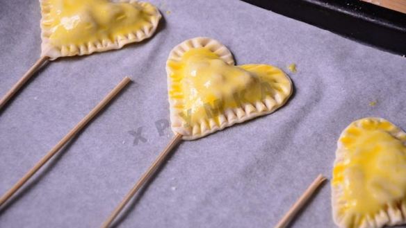 ШАГ 8. маленькие пирожки