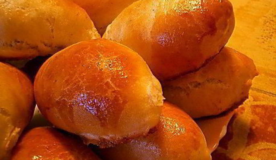 Рецепт пирожки cибирские с квашеной капустой и ягодой