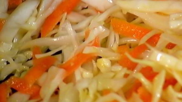 ШАГ 4. пирожки из лаваша с курицей и капустой