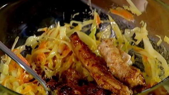 ШАГ 8. пирожки из лаваша с курицей и капустой