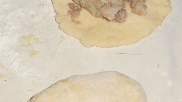 ШАГ 4. пирожки из сырного теста