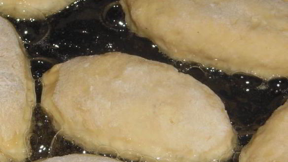 ШАГ 5. пирожки из сырного теста