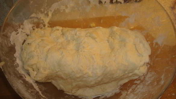 ШАГ 4. пирожки с фаршем и адыгейским сыром