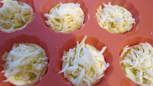 ШАГ 4. пирожки с кабачком и сыром