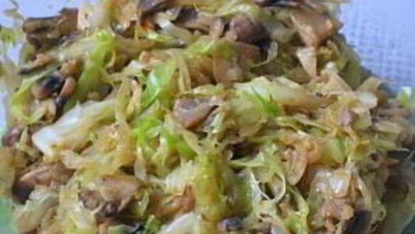 ШАГ 3. пирожки с капустой и грибами