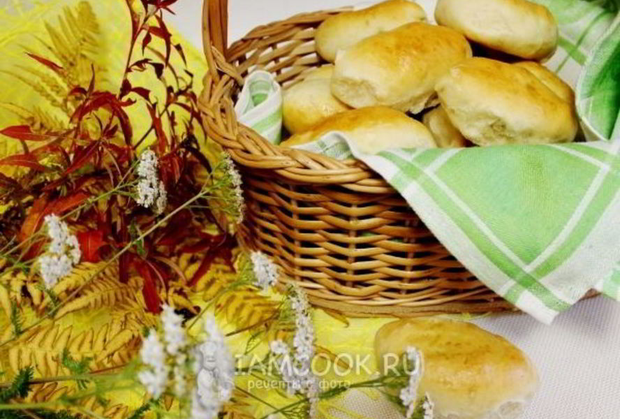 Пирожки с капустой и мясом в духовке