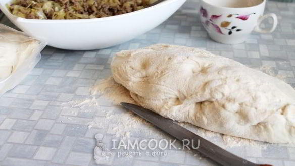 ШАГ 7. пирожки с капустой и мясом в духовке