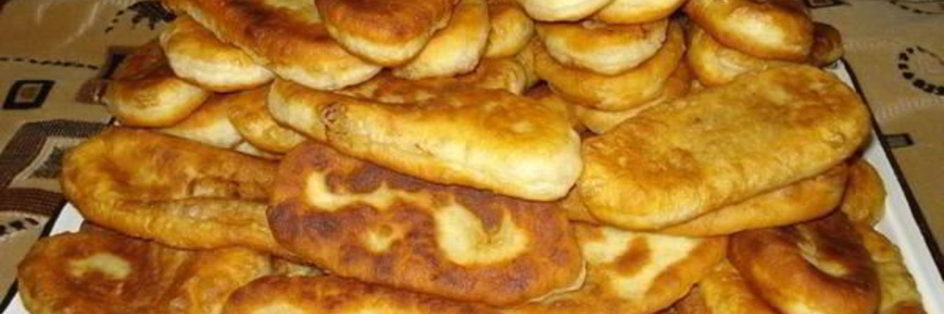 Пирожки с картошкой, луком и острым перцем