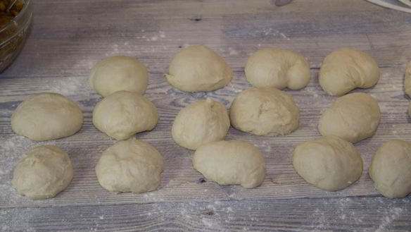 ШАГ 16. пирожки с квашеной капустой жареные