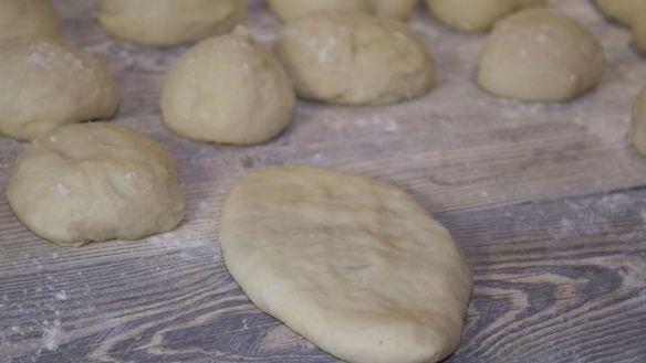 ШАГ 20. пирожки с квашеной капустой жареные