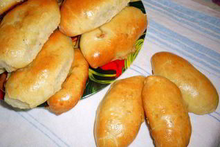 Пирожки с начинкой из куриной печенки