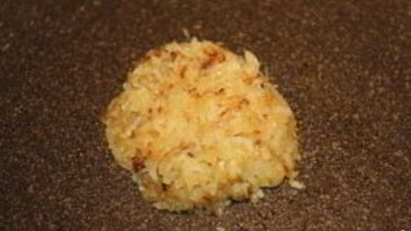 ШАГ 3. пирожки с рыбой из слоеного теста