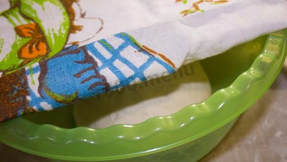 ШАГ 10. пирожки с сосиской в духовке гусеницы