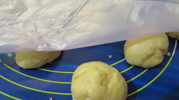 ШАГ 6. пирожки с вареной сгущенкой