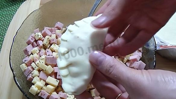 ШАГ 7. пирожки с ветчиной и сыром