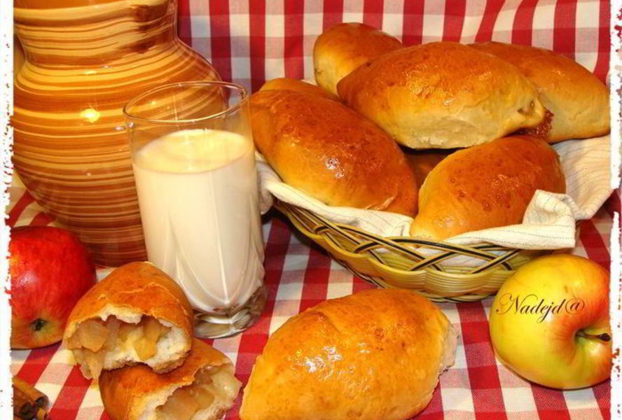 Пирожки с яблочно-лимонной начинкой