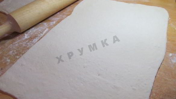 ШАГ 4. пирожки слоеные конвертики с сыром и ветчиной