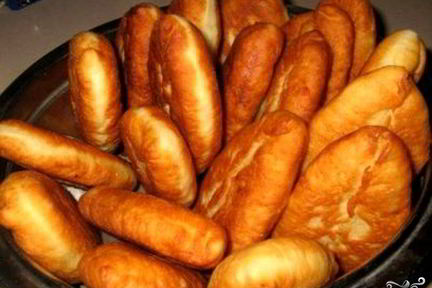 Пирожки жареные с капустой