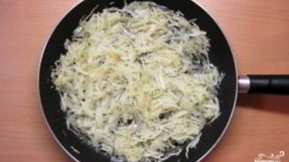 ШАГ 3. пирожки жареные с капустой