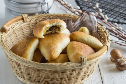 Постные пирожки с картошкой и грибами