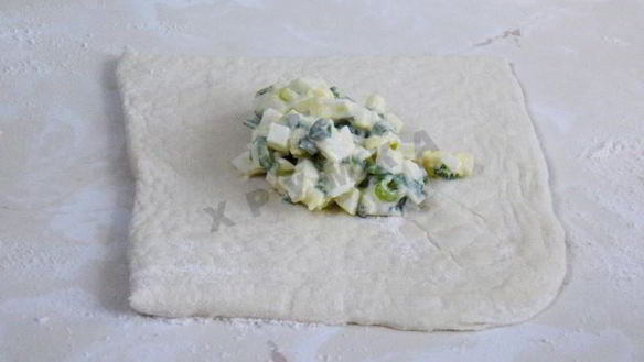 ШАГ 8. слоеные пирожки с яйцом и зеленым луком в духовке