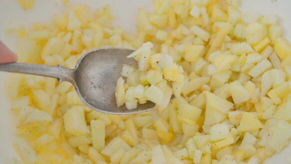 ШАГ 8. яблочные пирожки из сырного теста