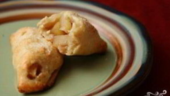 ШАГ 4. яблочные пирожки с бренди