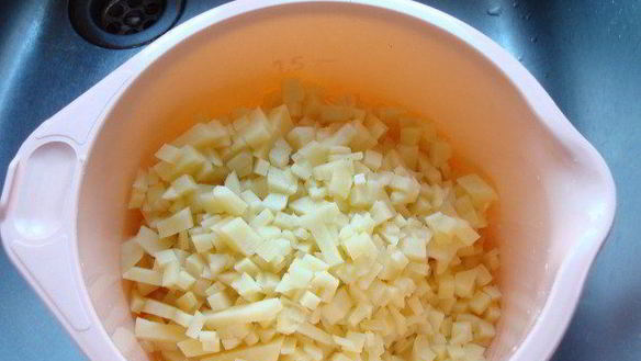 ШАГ 2. эчпочмак — пирожки с мясом и картофелем