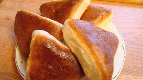 ШАГ 6. эчпочмак — пирожки с мясом и картофелем