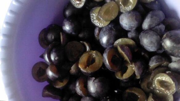 ШАГ 2. жаренные пирожки со сливами