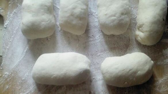 ШАГ 4. жаренные пирожки со сливами