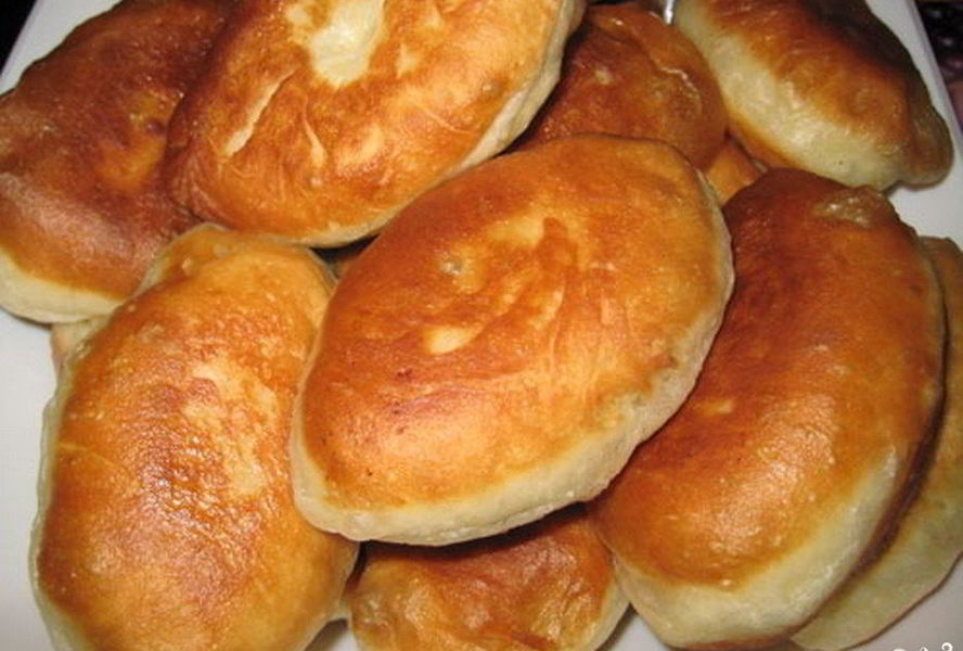 Жареные пирожки на дрожжах