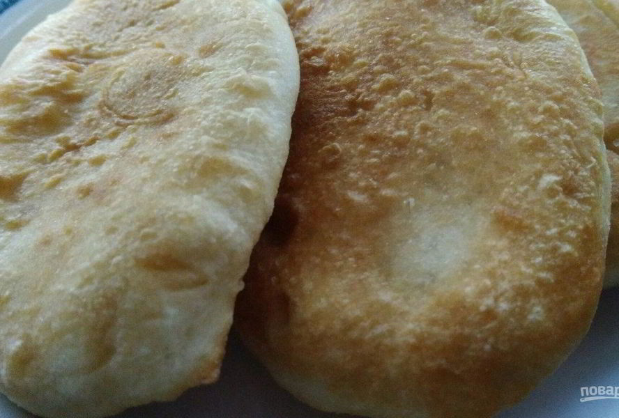 Жареные пирожки на сыворотке