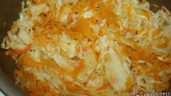 ШАГ 2. жареные пирожки с квашеной капустой